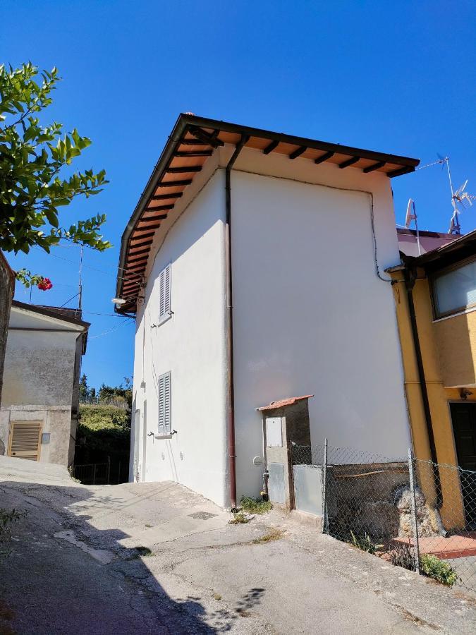 彼得拉桑塔Casa Del Nonno Gino别墅 外观 照片